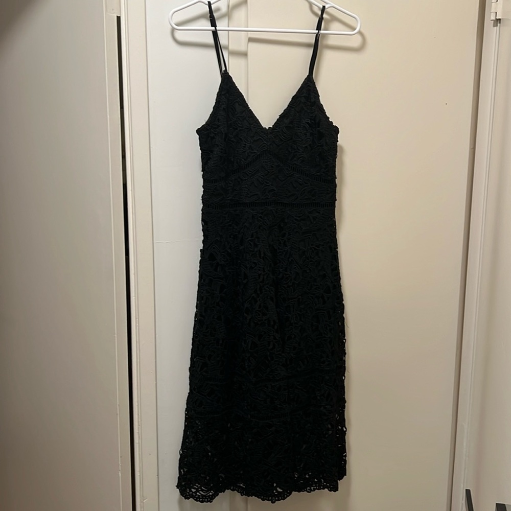 Nordstrom Rack Moon River Black Thick Lace Midi Dress